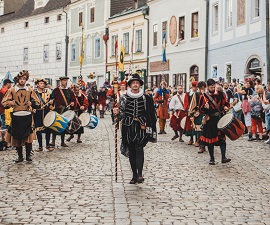 Červen